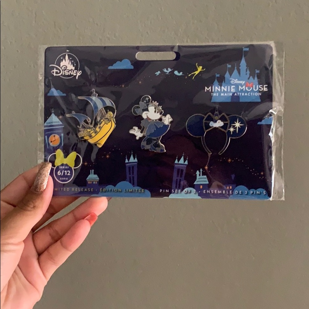 Brand new in package MMMA June pins